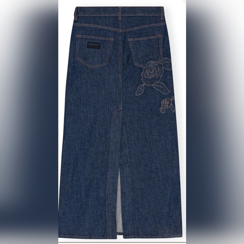 BESTGIRL - Medium Black Denim Maxi Skirt with Beige Rose Embroidery - Picture 3 of 9